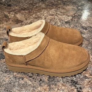 UGG Classic Micro Chestnut NIB